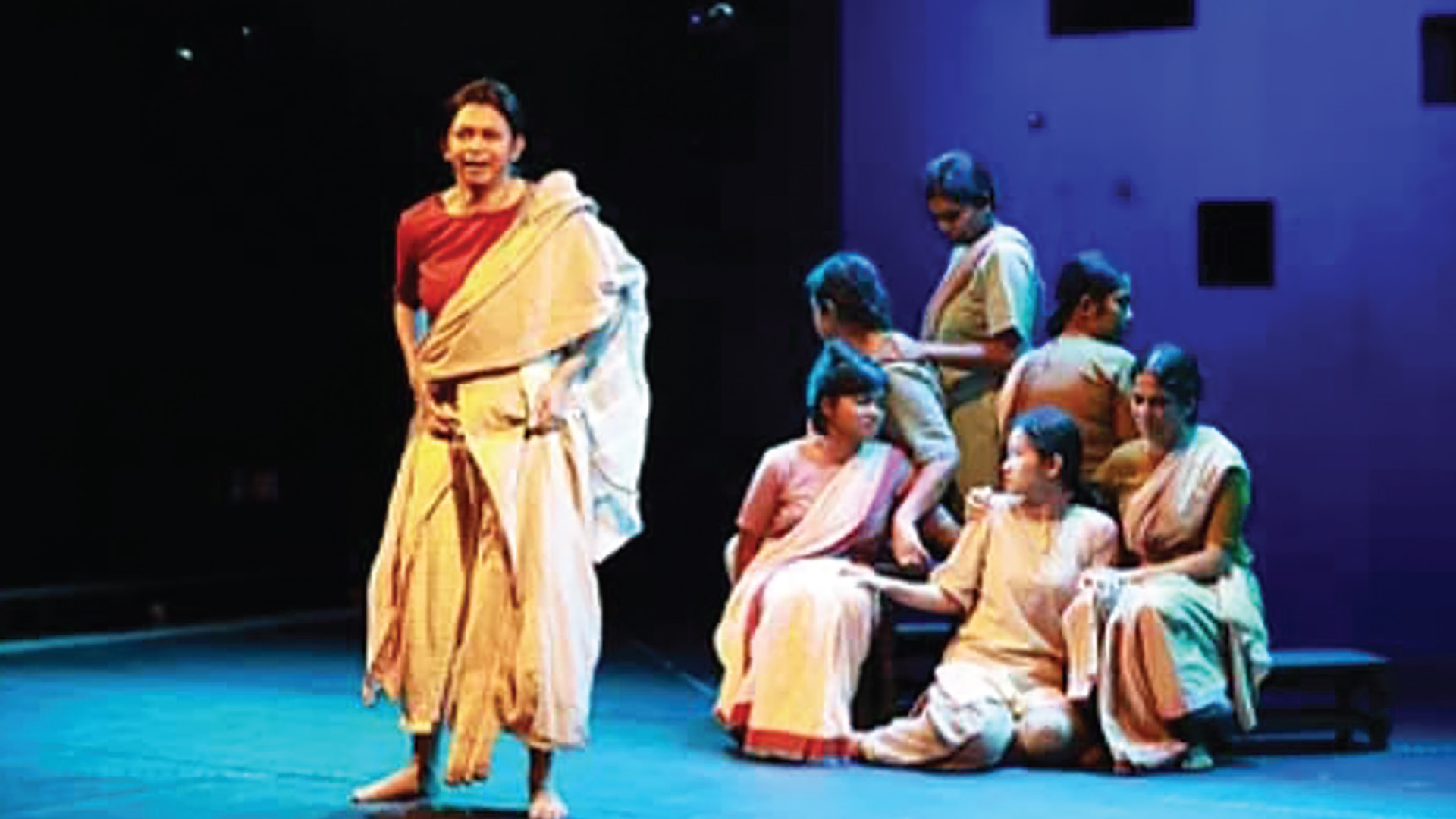 আমি বীরাঙ্গনা বলছি : বেদনাদগ্ধ নারীত্বের আর্তস্বর