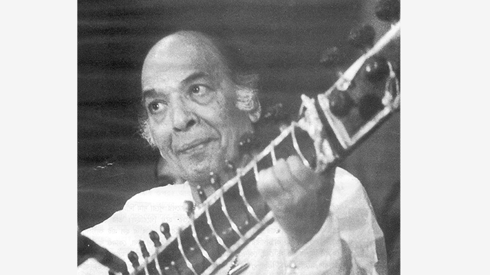 সেতারের খেয়ালিয়া উস্তাদ বিলায়েত খাঁ